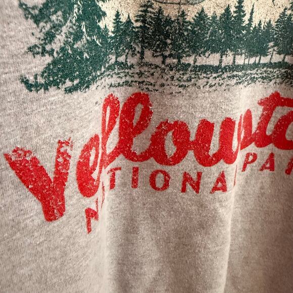 Vintage Yellowstone National Park Crew Sweatshirt Unisex Medium - Picture 3 of 8